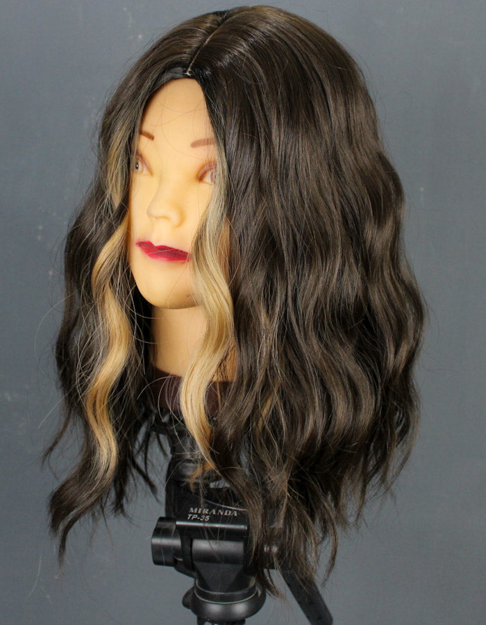 Front Lits Flirty Waves Wig - Zebaish Wigs and Extension