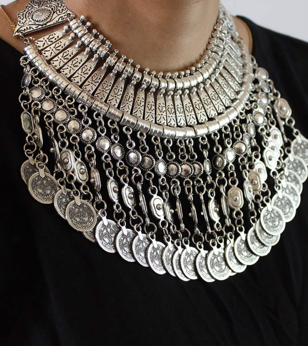 Collar Coin Necklace