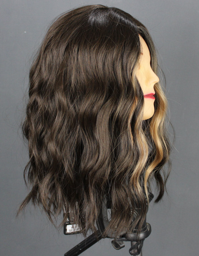 Front Lits Flirty Waves Wig - Zebaish Wigs and Extension