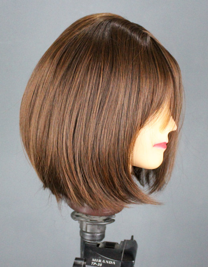 BobCut Wig Medium Brown